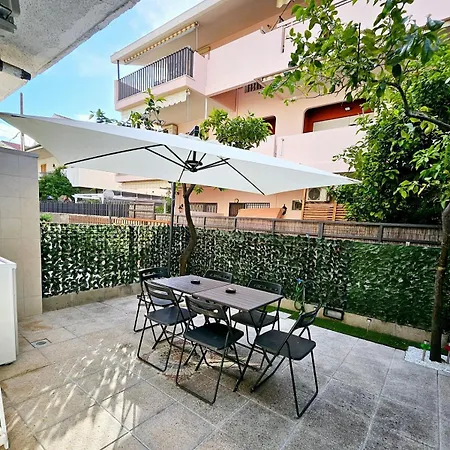 Stella Apartment